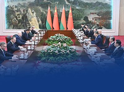 တရုတ်နိုင်ငံ သမ္မတ ရှီကျင့်ဖိန်နှင့် ဘီလာရုဇ်နိုင်ငံ သမ္မတ Alexander Lukashenko တွေ့ဆုံဆွေးနွေး