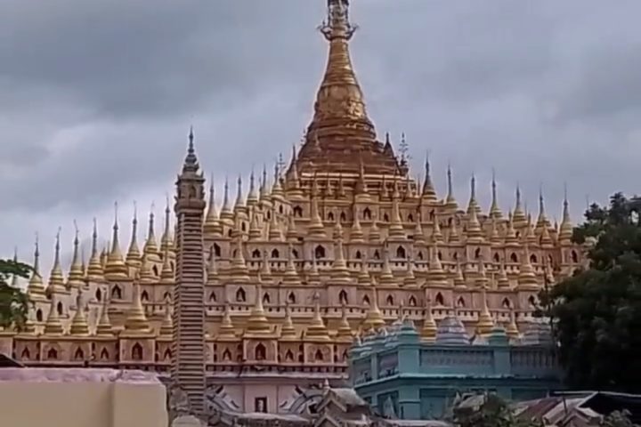 မြန်မာနိုင်ငံ စစ်ကိုင်းတိုင်းဒေသကြီး မုံရွာမြို့ရှိ မိုးညှင်းသမ္ဗုဒ္ဓေစေတီတော်နှင့် ပရဝုဏ်မြင်ကွင်း