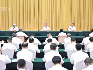 ပြည်သူများအား ထိခိုက်စေသည့် လက်မခံနိုင်စရာ အပြုအမူများနှင့် အဂတိလိုက်စားမှုများကို ကိုင်တွယ်ဖြေရှင်းရန် CPC အကြီးတန်းတာဝန်ရှိသူ တိုက်တွန်း