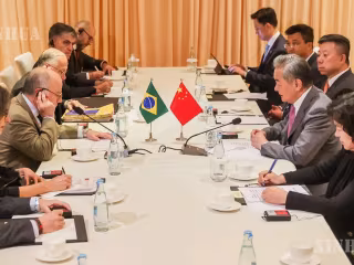 တရုတ်နိုင်ငံနှင့် ဘရာဇီးနိုင်ငံတို့အနေဖြင့် မဟာဗျူဟာမြောက် ထိတွေ့ဆက်ဆံမှုကို ထိန်းသိမ်းရန်၊ မဟာဗျူဟာမြောက် ညှိနှိုင်းဆောင်ရွက်မှု ခိုင်မာအားကောင်းရန် လိုအပ်ဟု တရုတ်နိုင်ငံခြားရေးဝန်ကြီး ဝမ်ရိ ပြောကြား