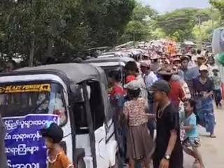 မြန်မာနိုင်ငံ ဧရာဝတီတိုင်းဒေသကြီးအတွင်း မြစ်ကမ်းပါးရေကာတာကျိုးပေါက်မှုကြောင့် ရေဘေးသင့်ပြည်သူ ၄၀,၀၀၀ ကျော်ရှိလာ