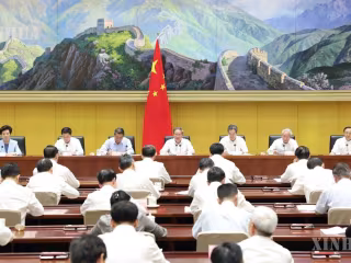 တစ်နှစ်တာ ဖွံ့ဖြိုးတိုးတက်မှု လျာထားချက်များ ပြည့်မီရေးအတွက် တရုတ်နိုင်ငံ ဝန်ကြီးချုပ် အလေးပေးပြောကြား
