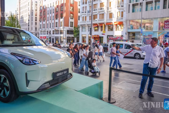 တရုတ်မော်တော်ကားထုတ်လုပ်ရေးကုမ္ပဏီ Geely က စပိန်နိုင်ငံတွင် တတိယမြောက် မော်ဒယ် မိတ်ဆက်ခြင်းဖြင့် ဈေးကွက်ချဲ့ထွင်