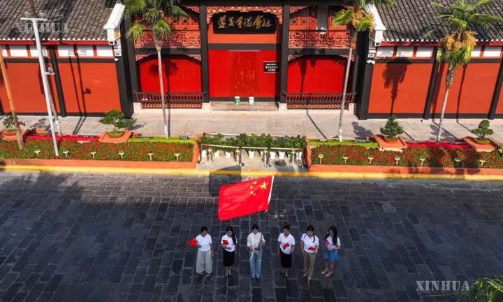 နှစ်ပေါင်း ၉၀ ကြာသည့်တိုင် ခရီးရှည်ချီတက်ပွဲ အဖြစ်အပျက်များက မျိုးဆက်အသီးသီးနှင့် နယ်နိမိတ်များကို ဖြတ်သန်းကျော်လွန်ကာ ပဲ့တင်ထပ်နေဆဲဖြစ်