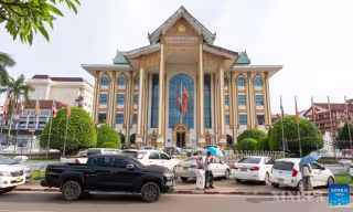 EV ကား အသုံးပြုမှုနှုန်းကို ၂၀၃၀ ပြည့်နှစ်တွင် ၃၀ ရာခိုင်နှုန်းအထိ ရောက်ရှိစေရန် လာအို ရည်မှန်းထား