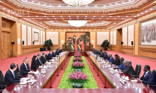 ရှီကျင့်ဖိန်က အာဖရိက အဓိကအရေးကိစ္စများ ဖြေရှင်းမှုတွင် အပြုသဘောဆောင်စွာ ပါဝင်ရန်အတွက် အခြေခံမူလေးရပ် အဆိုပြု