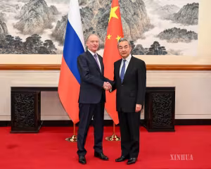 တရုတ်ထိပ်တန်းသံတမန်နှင့် ရုရှားသမ္မတ၏ အကြံပေးနှင့် ပင်လယ်ရေကြောင်းကဏ္ဍ ဘုတ်အဖွဲ့ ဥက္ကဋ္ဌ တွေ့ဆုံ