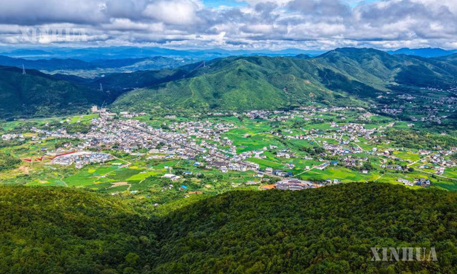 တရုတ်နိုင်ငံ အရှေ့တောင်ပိုင်း ဖူကျန့်ပြည်နယ် Changting ခရိုင် ကျုံးဖူကျေးရွာကို ၂၀၂၆ ခုနှစ် စက်တင်ဘာ ၄ ရက်က တွေ့ရစဉ် (ဆင်ဟွာ)