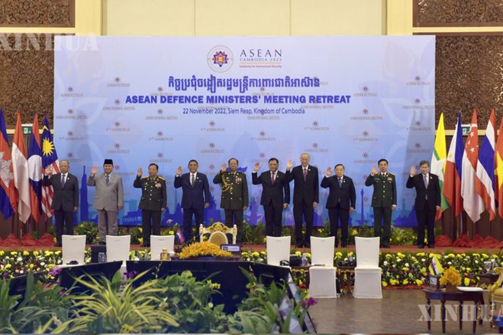 စုပေါင်းအင်အား ၊ စည်းလုံးညီညွတ်မှုဖြင့် အာဆီယံ လုံခြုံရေး အဓိက စိန်ခေါ်မှုများကို ရင်ဆိုင်ဖြေရှင်းရန် ကမ္ဘောဒီးယား ကာကွယ်ရေးဝန်ကြီး တိုက်တွန်းပြောကြား